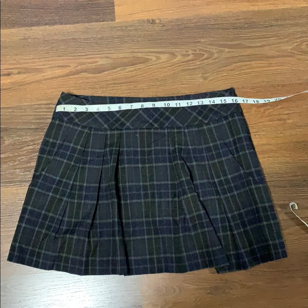 Preowned Theory plaid skirt